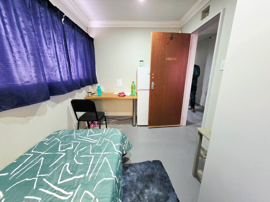 11 Bedroom Property for Sale in Brandwag Free State